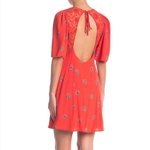 Free People Mockingbird Mini Dress Deep V Neck SS Open Back Hot Cherry Siz 8 NWT - Picture 4 of 16